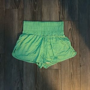 Free People Movement the way home shorts green